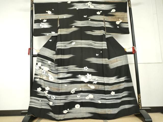 平和屋着物●訪問着　舞花文　黒地　金彩　正絹　逸品　AABL4191cs