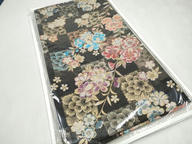 平和屋着物●六通柄袋帯　市松舞桜文　金糸　正絹　逸品　CABL0867hy