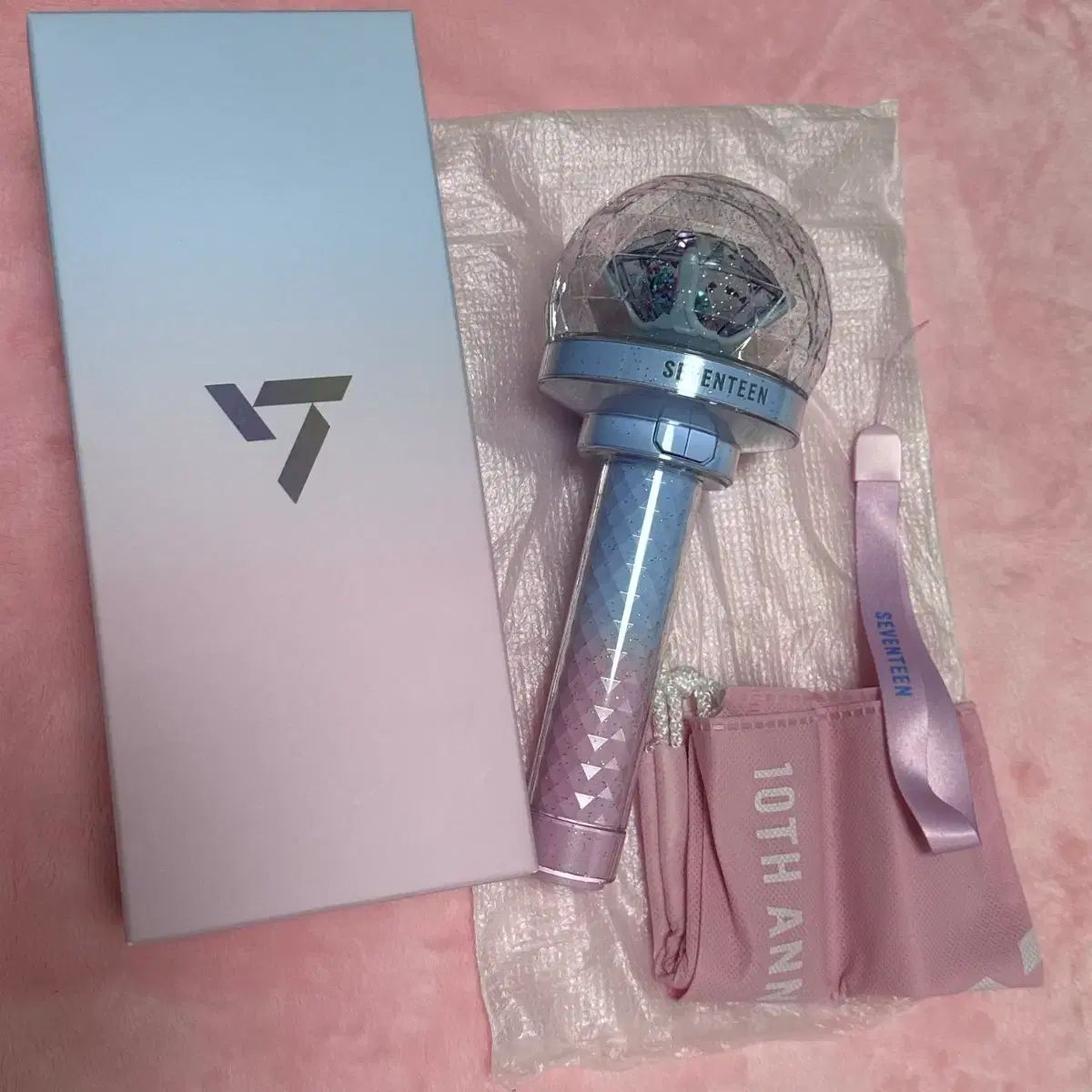 SEVENTEEN(セブンティーン・セブチ) 10周年 ペンライト 6,430円