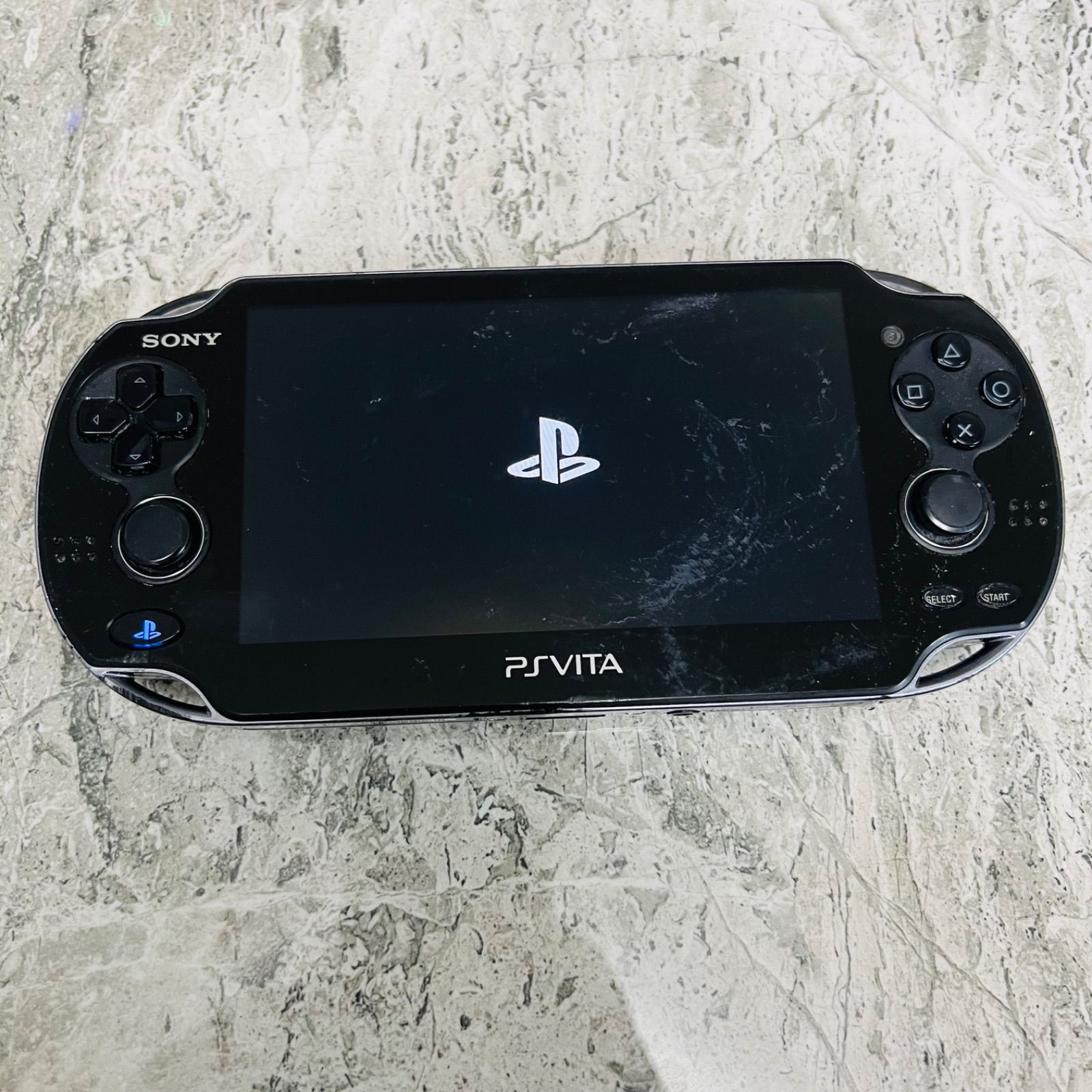 SONY PS Vita　 本体 PCH-1100 11,085円