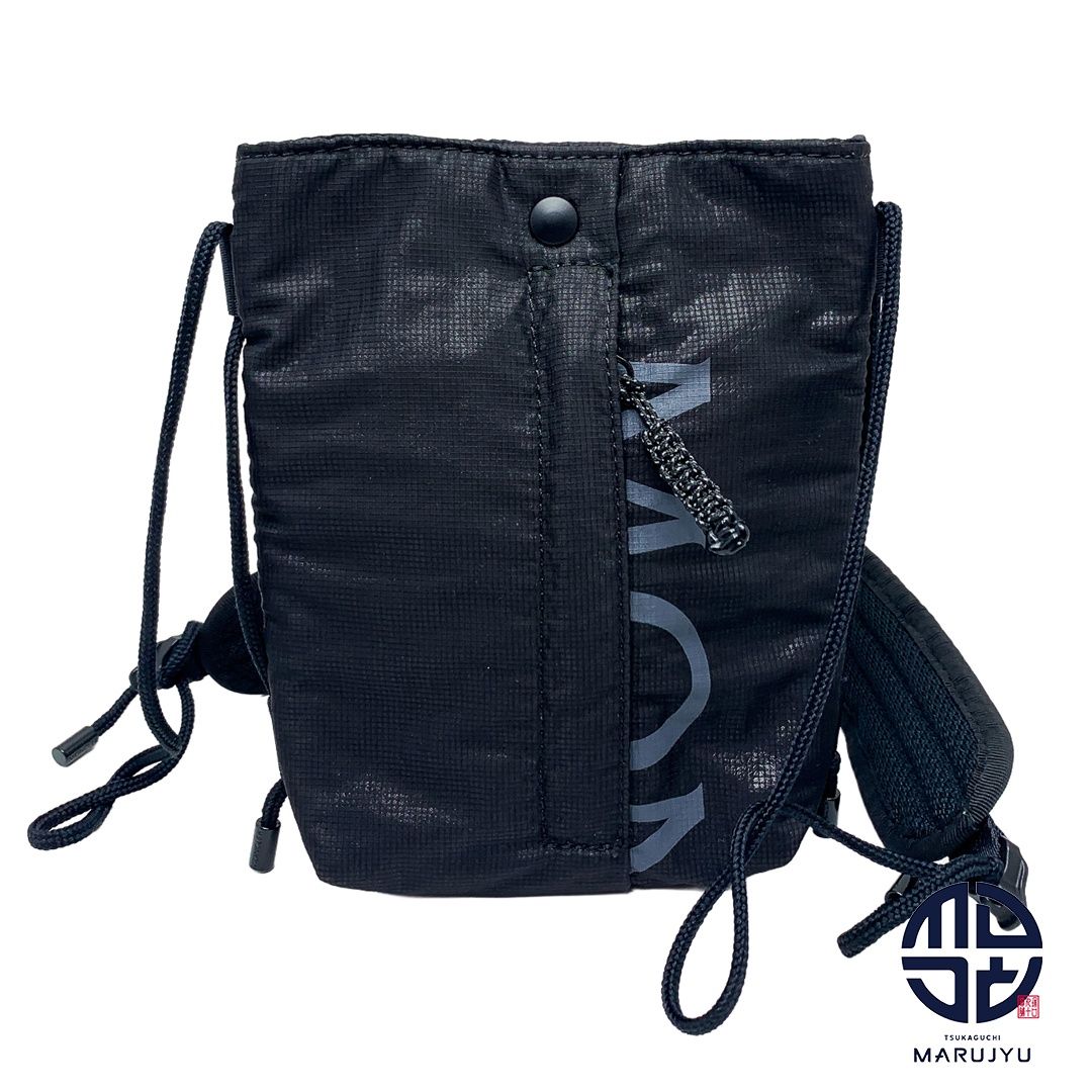 MONCLER モンクレール 黒 ブラック ビッグロゴ ALCHEMY CROSSBODY アルケミー クロスボディ フォーンポーチ ミニショルダーバッグ スマホショルダー I209A5L00003 バッグ 鞄 カバン ブランド