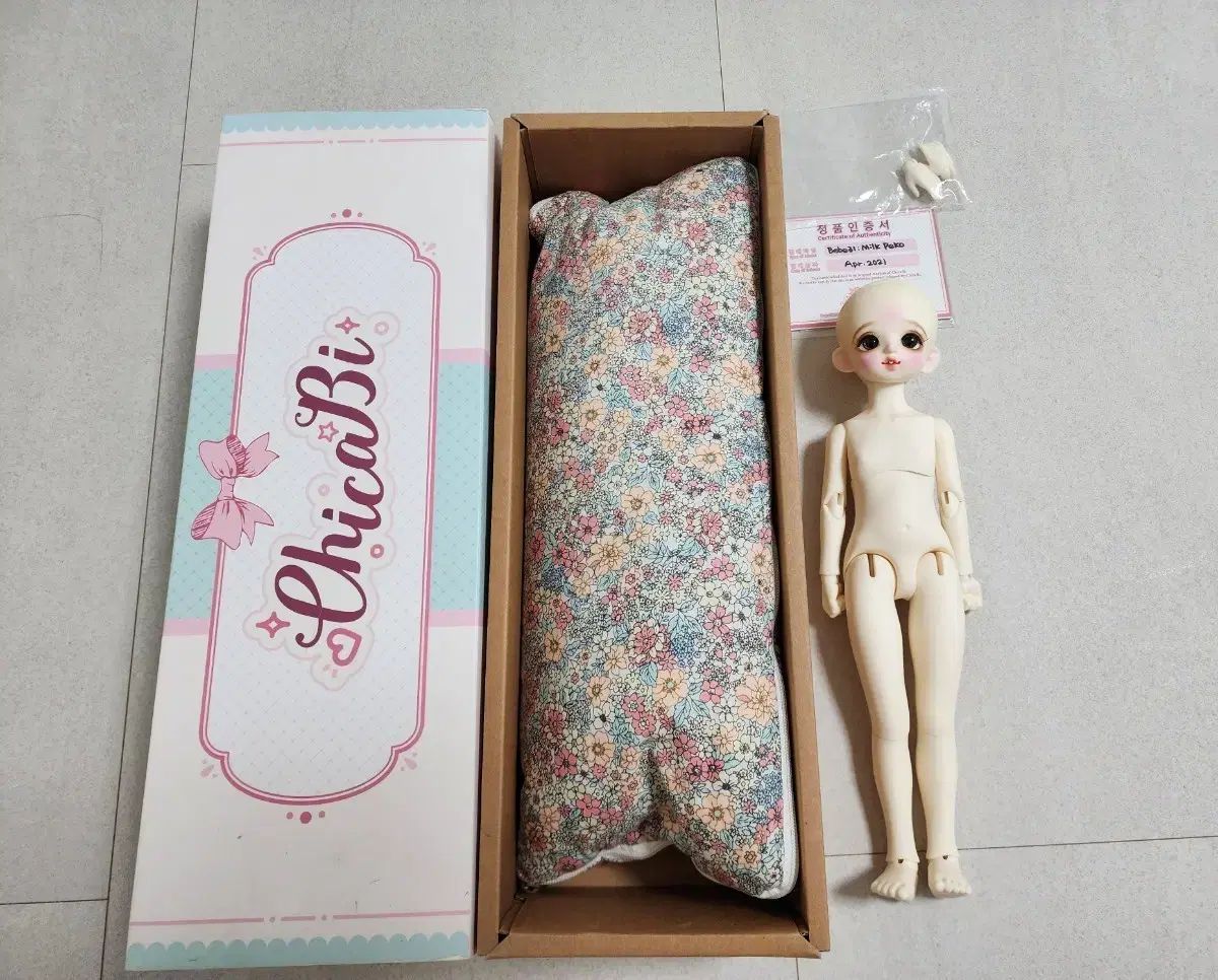 ChicaBi ドール ミルク ペコちゃん 31 ロング U IN 球体関節人形