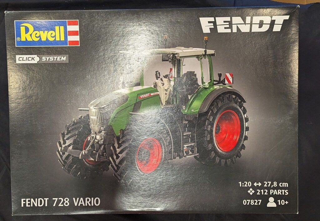 Revell 1/20 フェント 728 バリオトラクター(easy-click) 9,548円
