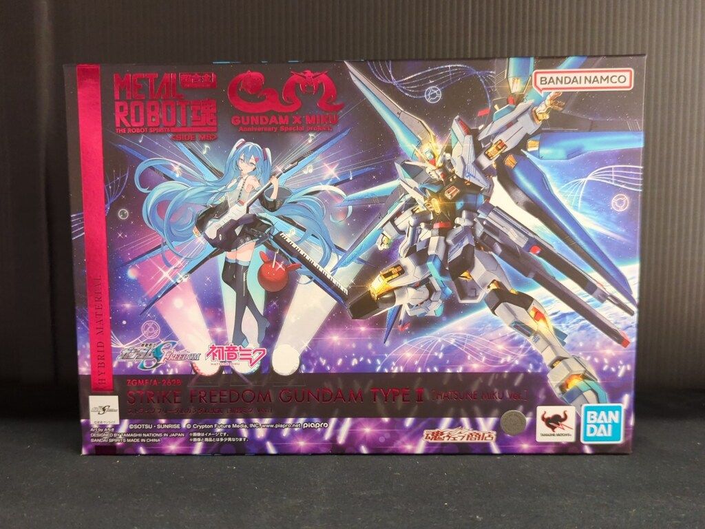 BANDAI SPIRITS METAL ROBOT魂 <SIDE MS> 機動戦士ガンダムSEED FREEDOM ストライクフリーダムガンダム弐式 [初音ミク Ver.]