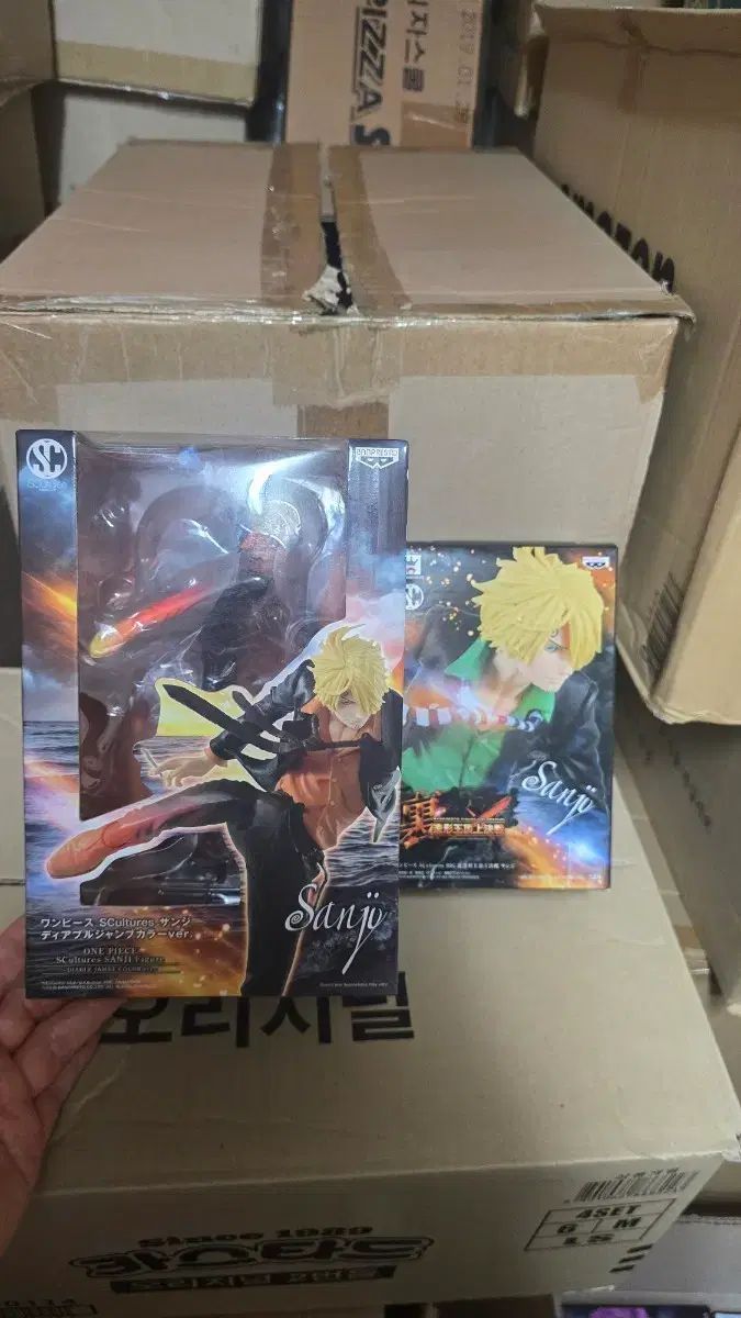 <번장最低価格未開封> ONE PIECE 造形物語 BANPRESTO フィギュア サンジ 海外限定モデル + 日本国内限定 2種 まとめ売り