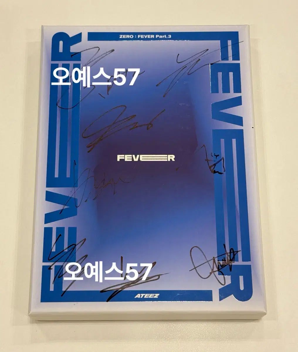 ATEEZ(エイティーズ・アチズ)メンバー全員 サイン アルバム (非売品 トレカ 含む)