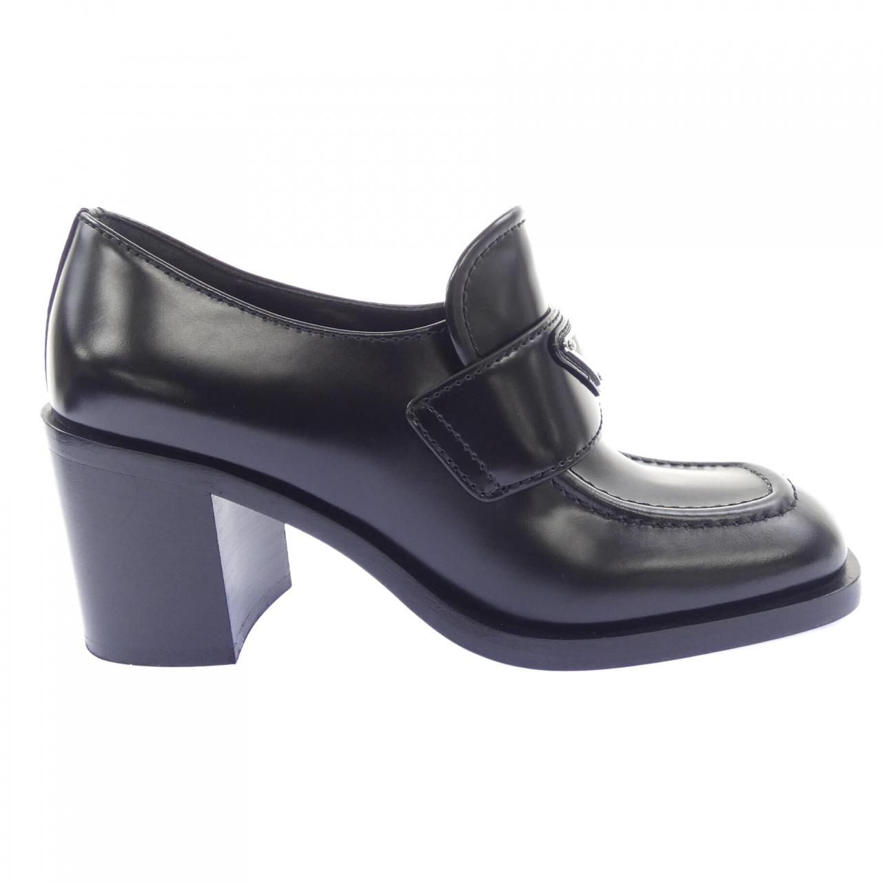 プラダ PRADA トライアングルロゴ ハイヒールローファー 1D246M シューズ 66,330円