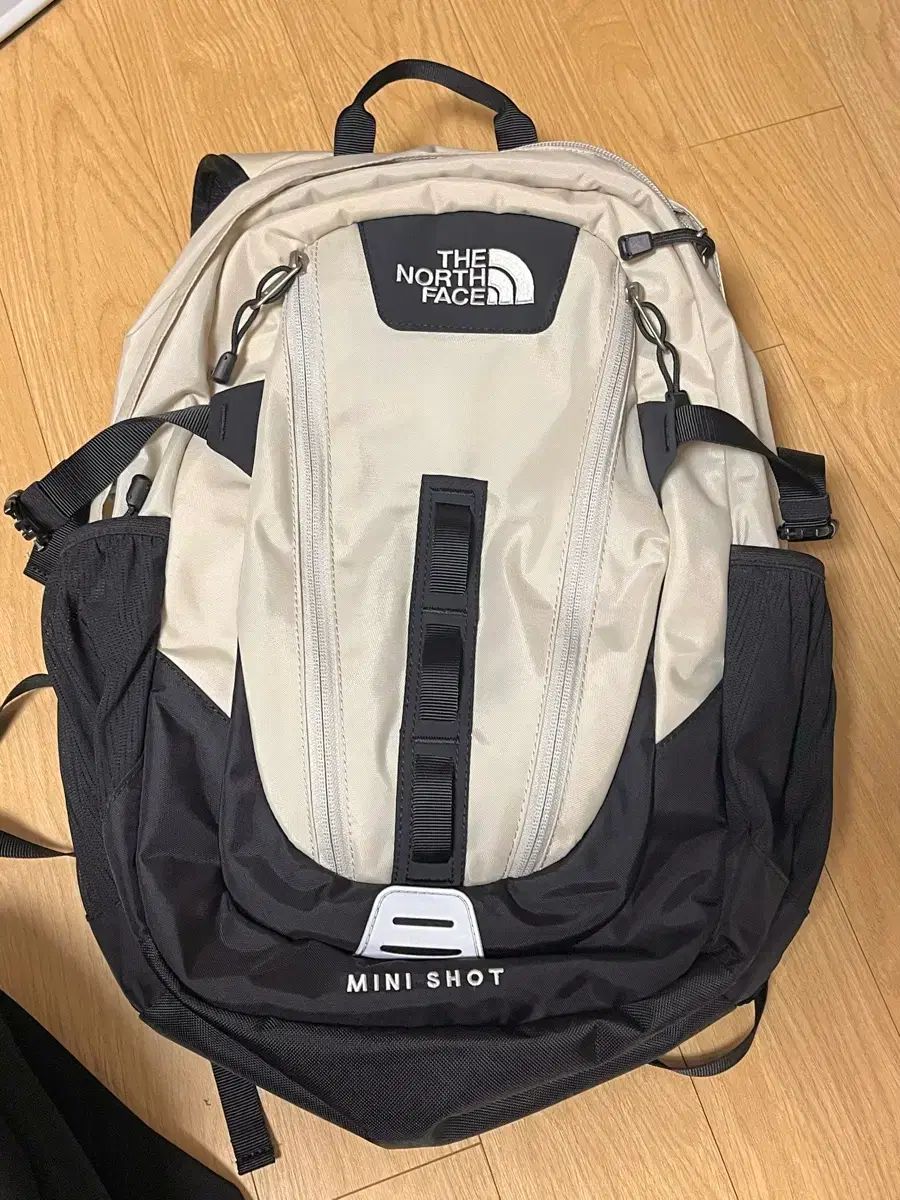 ノースフェイス バックパック ミニショット サンド
