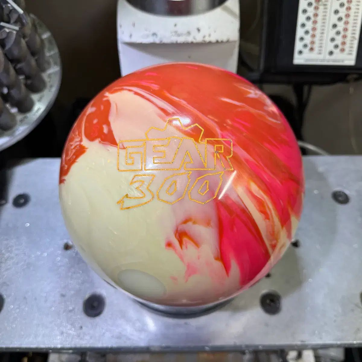 900 グローバル - ギア 300 ハイブリッド 15 パウンド (公式球)
