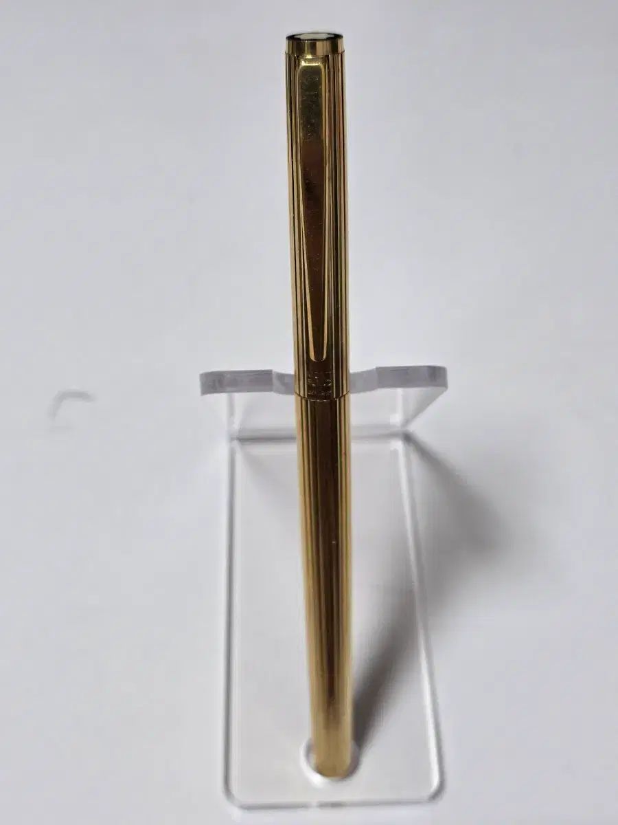 (内容必読) モンブラン ノーブル ゴールド 万年筆 14K EF