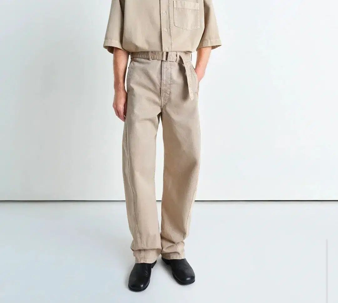S 29-30 ルメール ツイスト ベルト付き パンツ ベージュ 41,155円