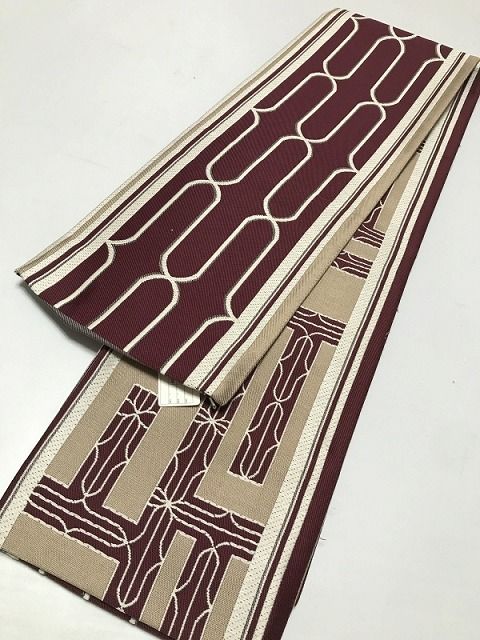 新品 半幅帯 正絹 小豆色地に幾何学文様