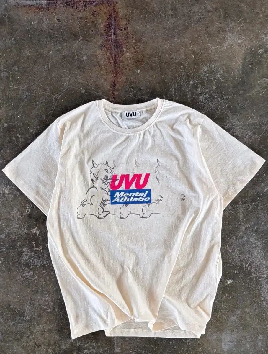 XS UVU x メンタル アスレチック Tシャツ 24,898円