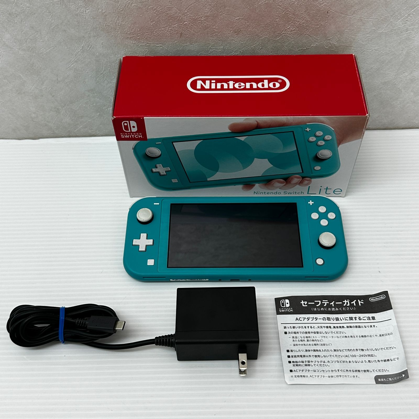 Nintendo Switch Lite ターコイズ ※内箱欠品・タバコ臭あり※ 中古品 smghsw098221