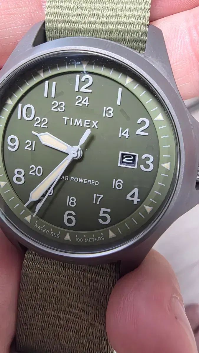 TIMEX エクスペディション フィールド フォース ポストカード ユテヤン(YOO TAEYANG) 羊(ヤン) ソーラー充電 ミリタリーウォッチ 41mm TW2V03700
