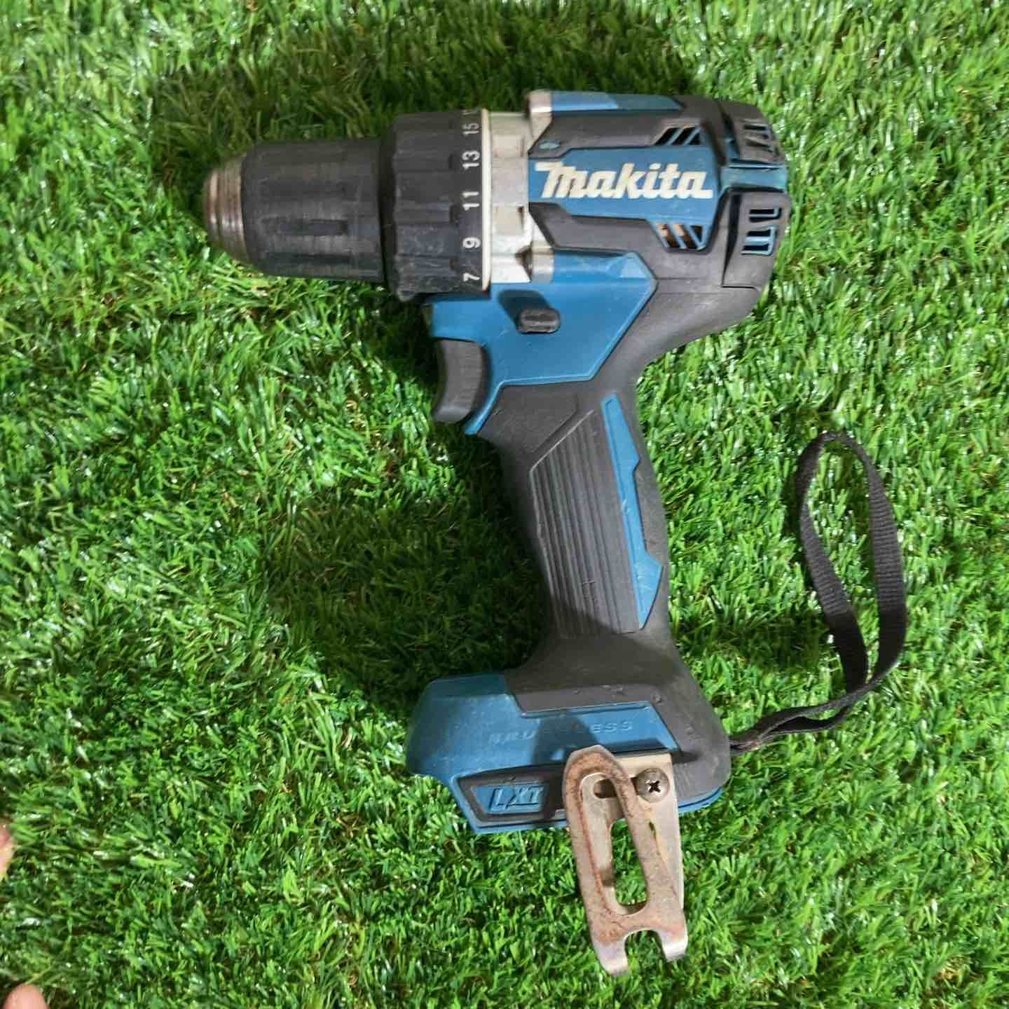 ☆マキタ(makita) コードレスドリルドライバー DF484DZ　本体のみ【戸田店】