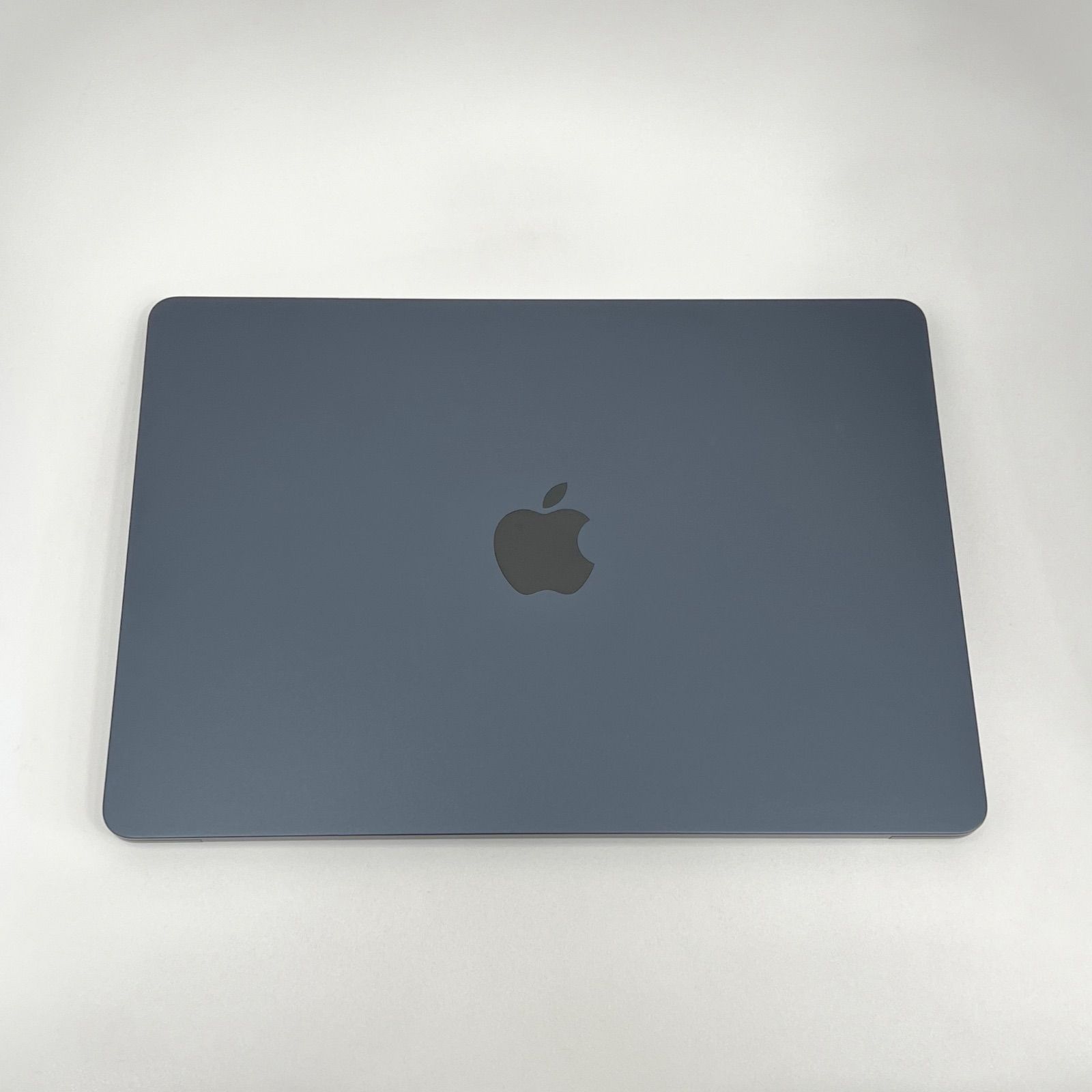 MacBook Air M5 16メモリ 512GBストレージ ミッドナイト 13.6インチ KUS22082 104,500円