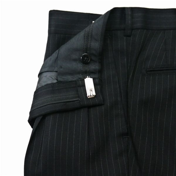 https://assets.mercari-shops-static.com/-/large/plain/2JUoScqDrvpF2oUsdjqs4S.jpg@jpg
