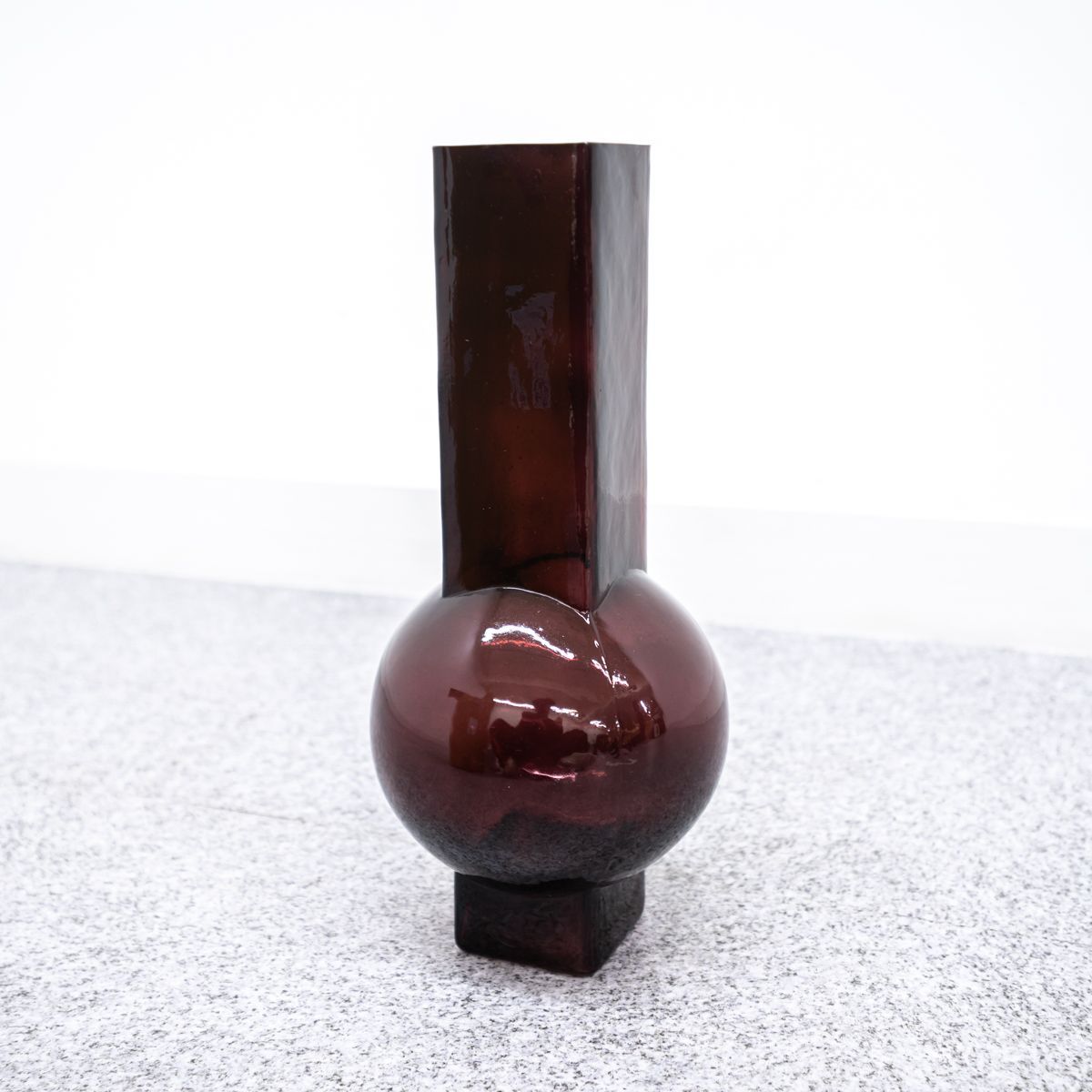 【Sランク】URBAN NATURE CULTURE / アーバン・ネイチャー・カルチャー / Vase Eve fudge / ベース イヴ ファッジ /フラワーベース / 花瓶 / 花器 /ガラス / ブラウン