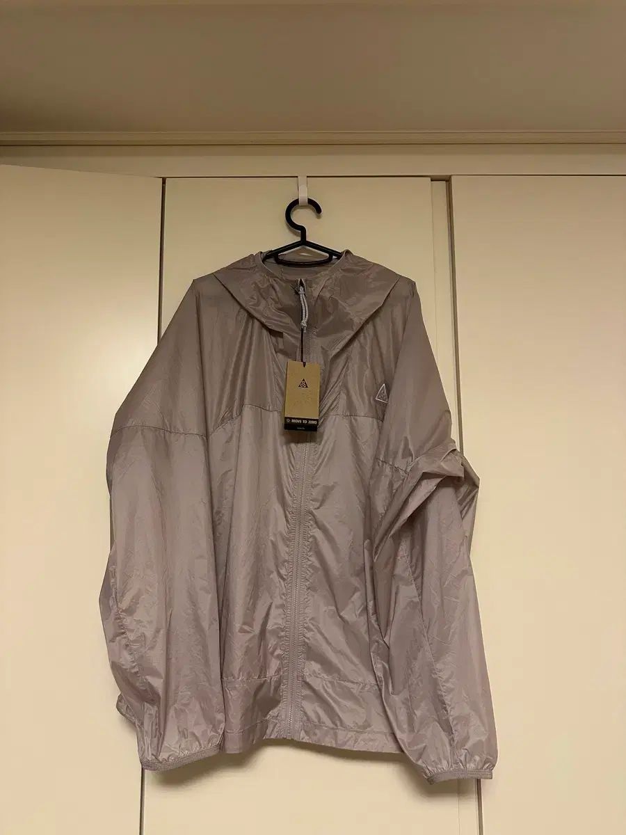 ナイキ ACG WIND AND WISH Proof シンダー コンサート ジャケット カレッジ グレー 24,816円