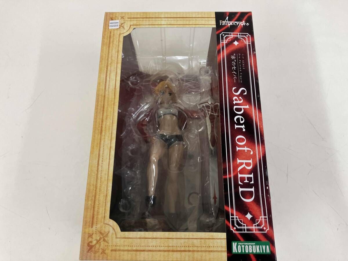 コトブキヤ '赤
2000
'のセイバー 1/7 Fate/Apocrypha フィギュア（ケース傷み汚れあり）