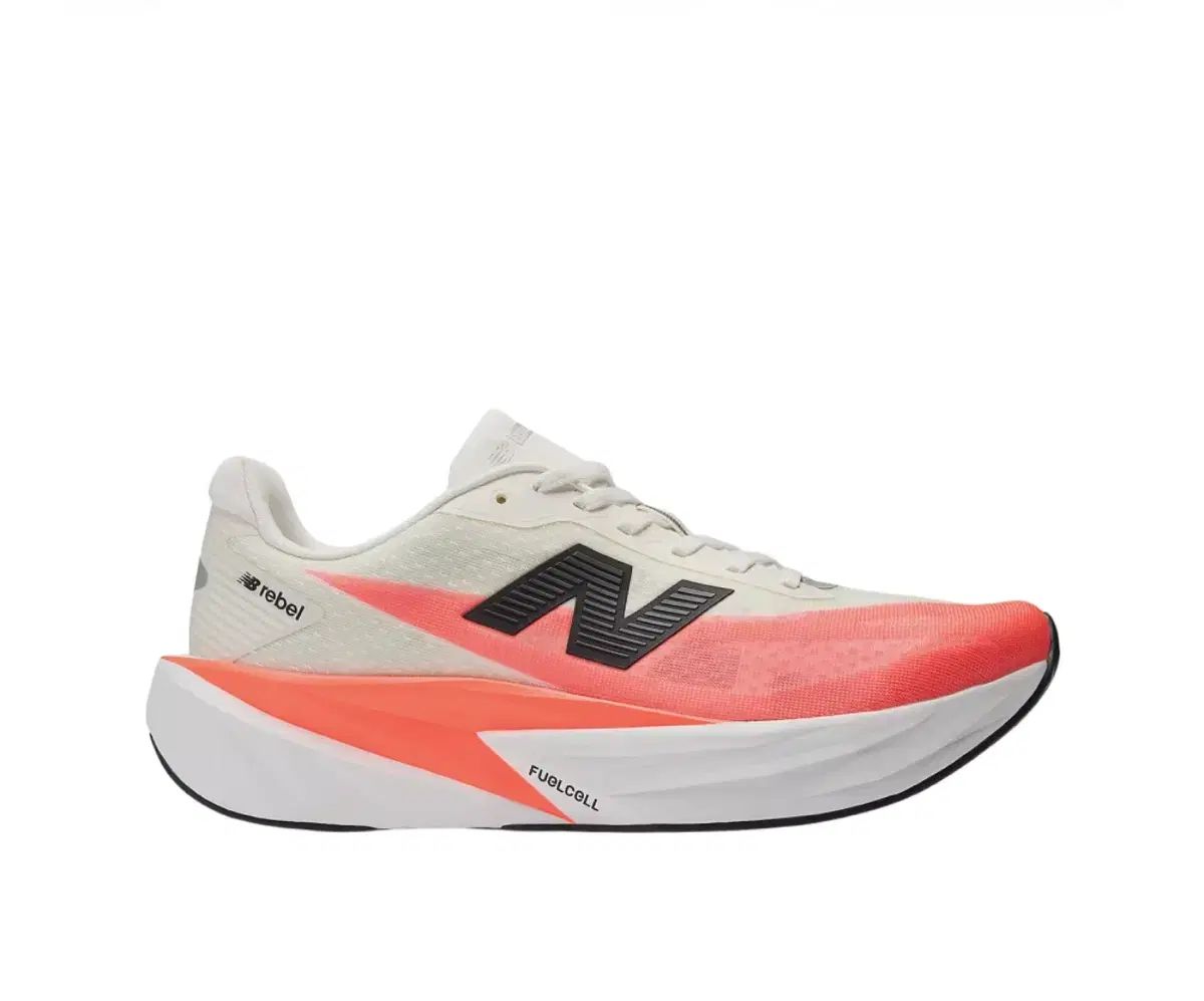 ニューバランス ランニングシューズ 275