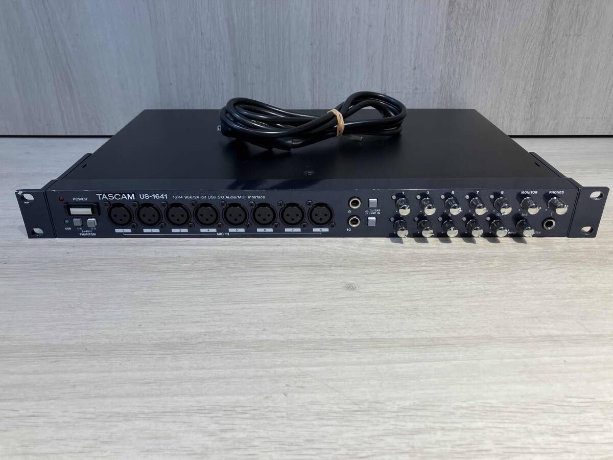 TASCAM オーディオMIDIインターフェース　US-1641