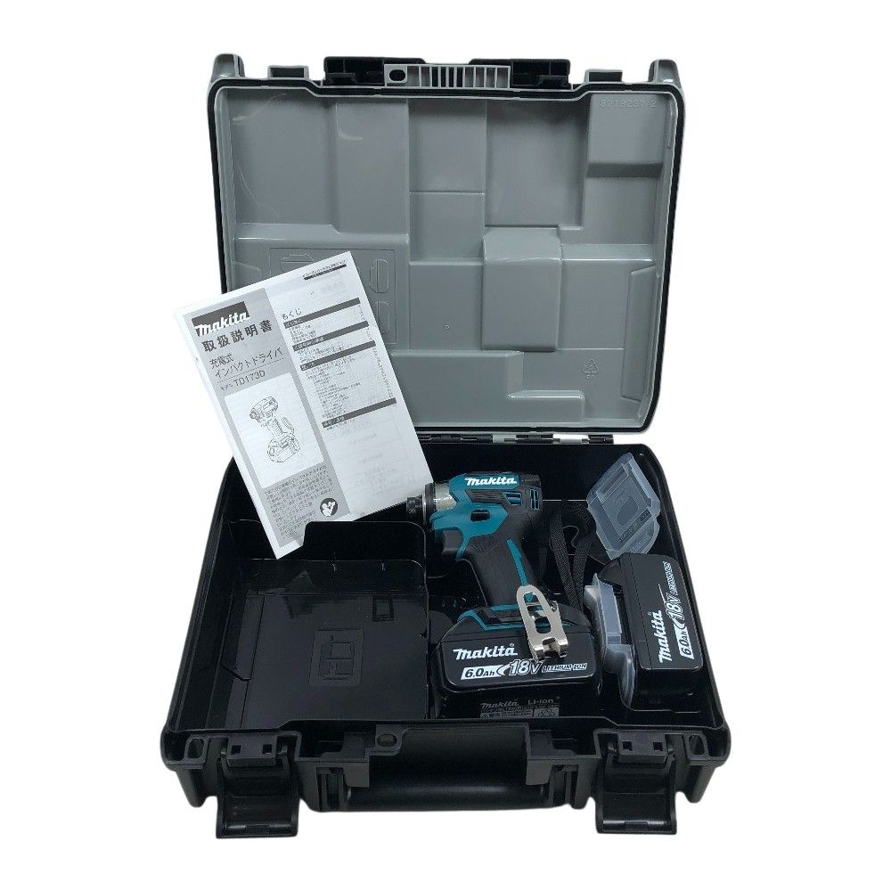 MAKITA マキタ インパクトドライバ 未使用品(S) 充電池2個・ケース付 コードレス式 TD173D ブルー