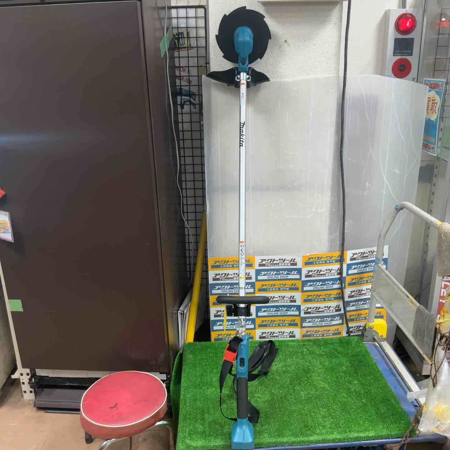 ◇マキタ(makita) コードレス刈払機 MUR194DZ ループハンドル【草加店】 11,899円