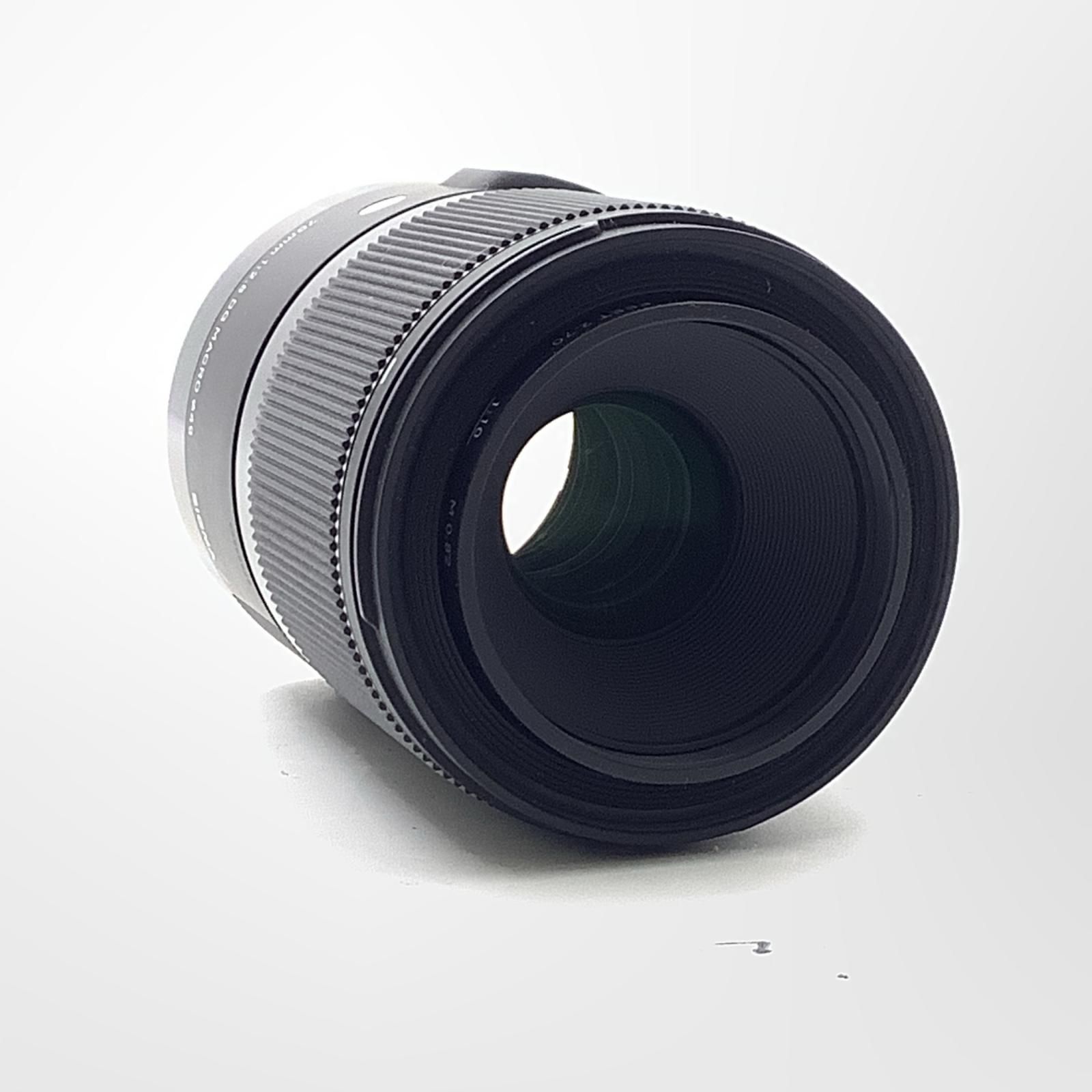【全額返金保証】【最速発送】SIGMA 70mm F2.8 DG MACRO [キヤノン用] 美品 動作確認済