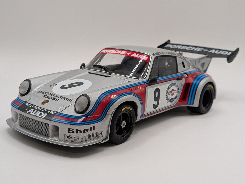 AUTOart 1/18 MILLENNIUM Porsche 911 CARRERA RSR TURBO 2.1 WATKINS GLEN 1974 87475