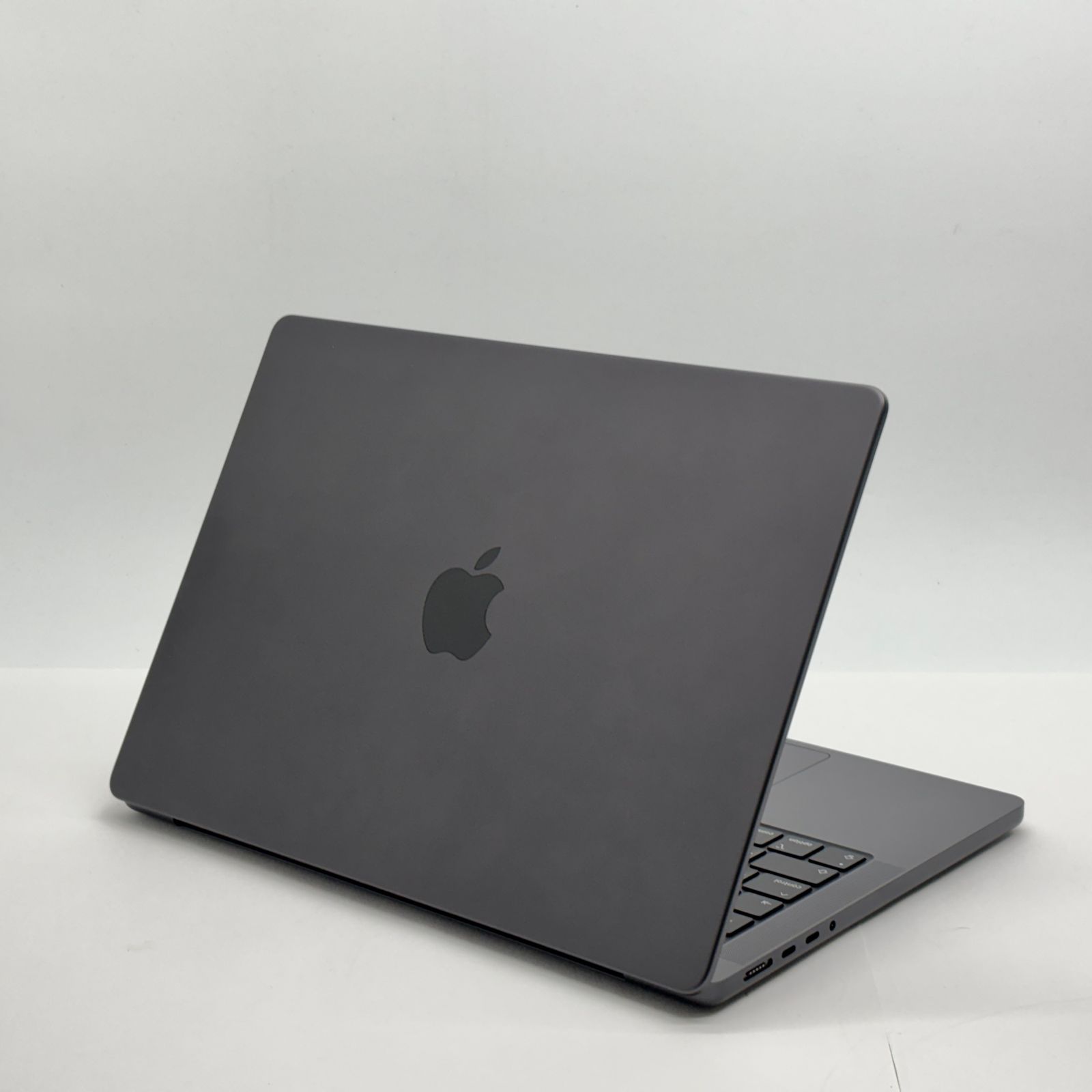 新品同様 美品 MacBook Pro 14インチ M4 2024 24GB 1TB MCX04J/A スペースブラック バッテリー最大容量100% 【C8516-80】