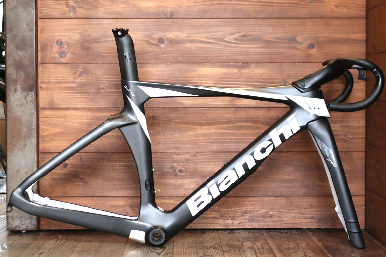 BIANCHI BIANCHI OLTRE PRO 47 SIZE CARBON FRAME SET ROAD BIKE [TOKYO MINAMIAZABU STORE]