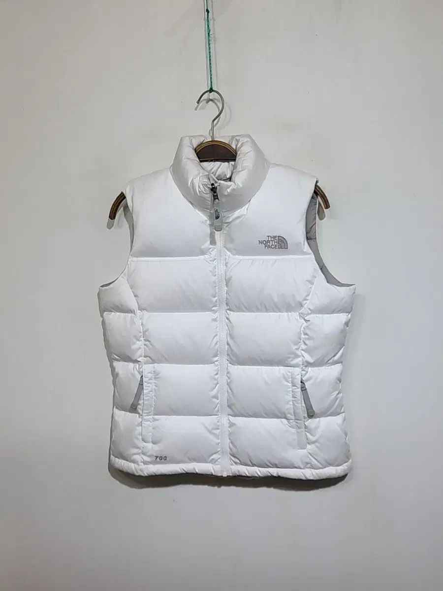 (M) THE NORTH FACE ザノースフェイス ヌプシ ダウンベスト 白 700 グースダウン ベスト