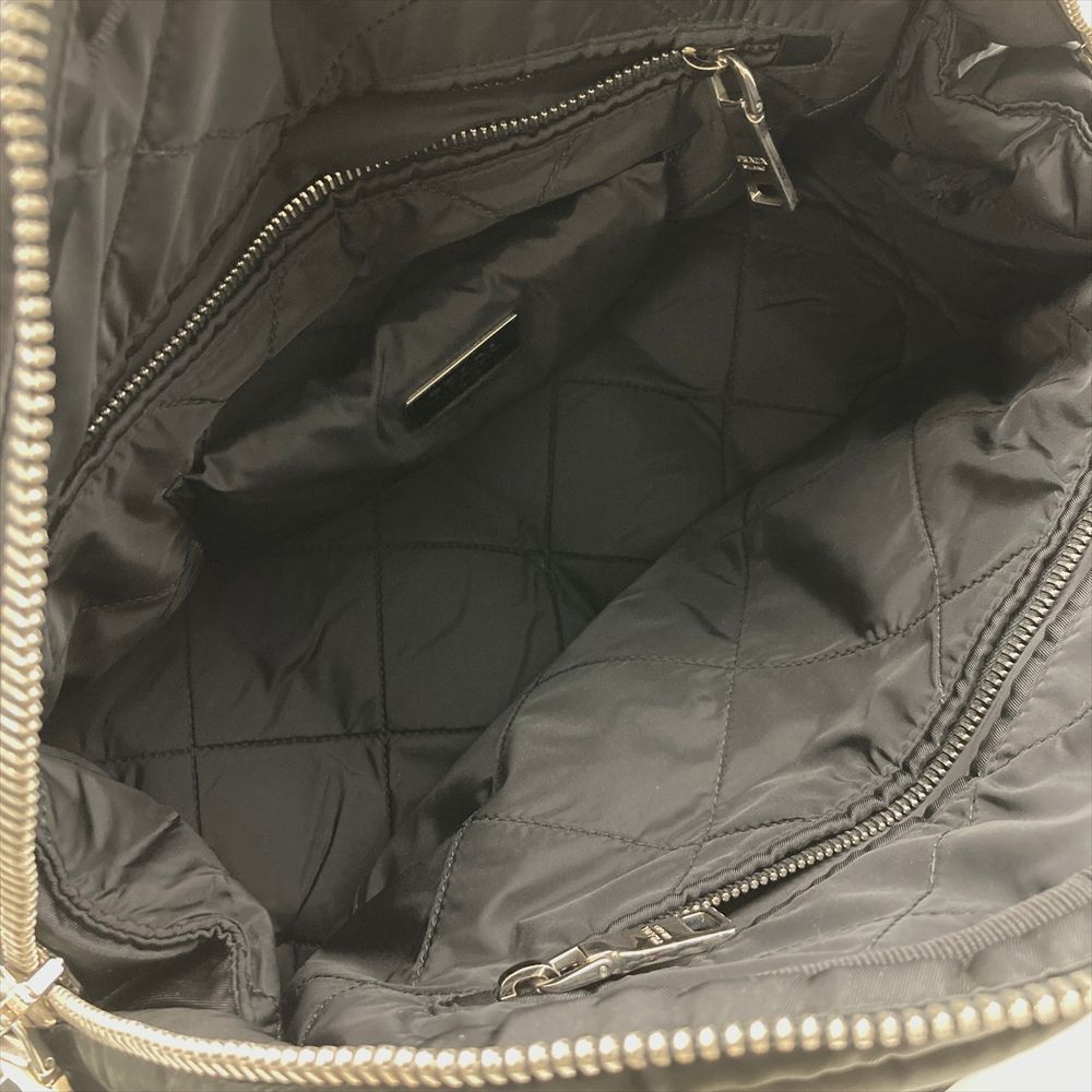 プラダ PRADA テスート ボンバー TESSUTO BOMBER ハンドバッグ 2WAY ナイロン BL0881 ブラック シルバー金具 ボストン ショルダーバッグ【中古】 プラダ PRADA テスート ボンバー TESSUTO BOMBER ハンドバッグ 2WAY ナイロン BL0881 ブラック シルバー金具 ボストン ショルダーバッグ【中古】