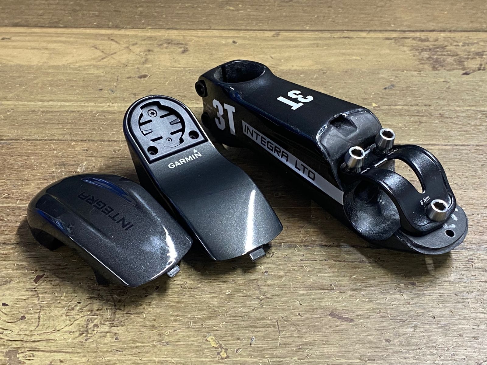 KB067 3T INTEGRA LTD カーボン ステム 110mm -10° GARMINマウント セットDamages/stains