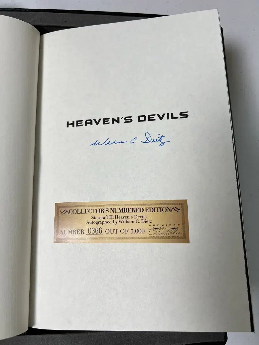スタークラフト2 天国の悪魔たち 小説 限定モデル 作家 サイン入り 原書