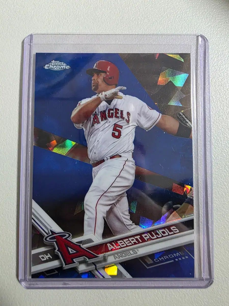 2017 MLB アルバート・プーさん サファイア カード 出品 LA エンゼルス