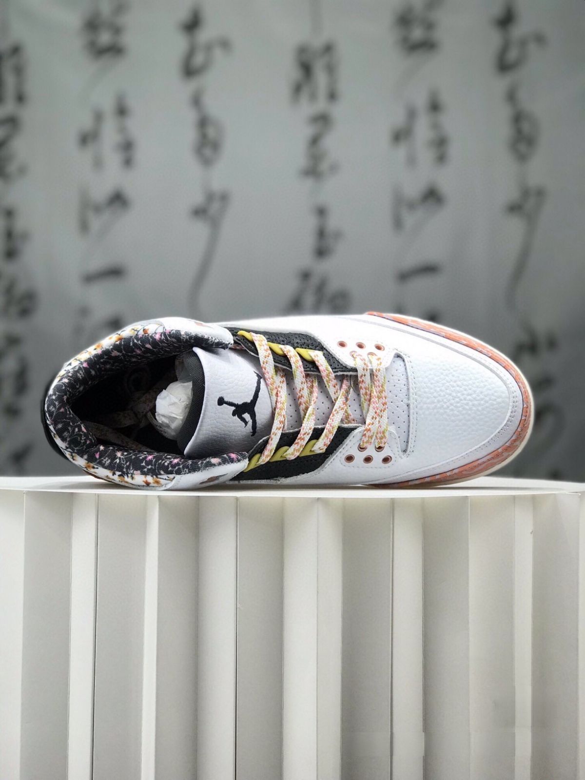 お値下げしました??即購入?? AIR JORDAN 3 RETRO “Vintage Floral” 441140-100 男女兼用ジョーダン
