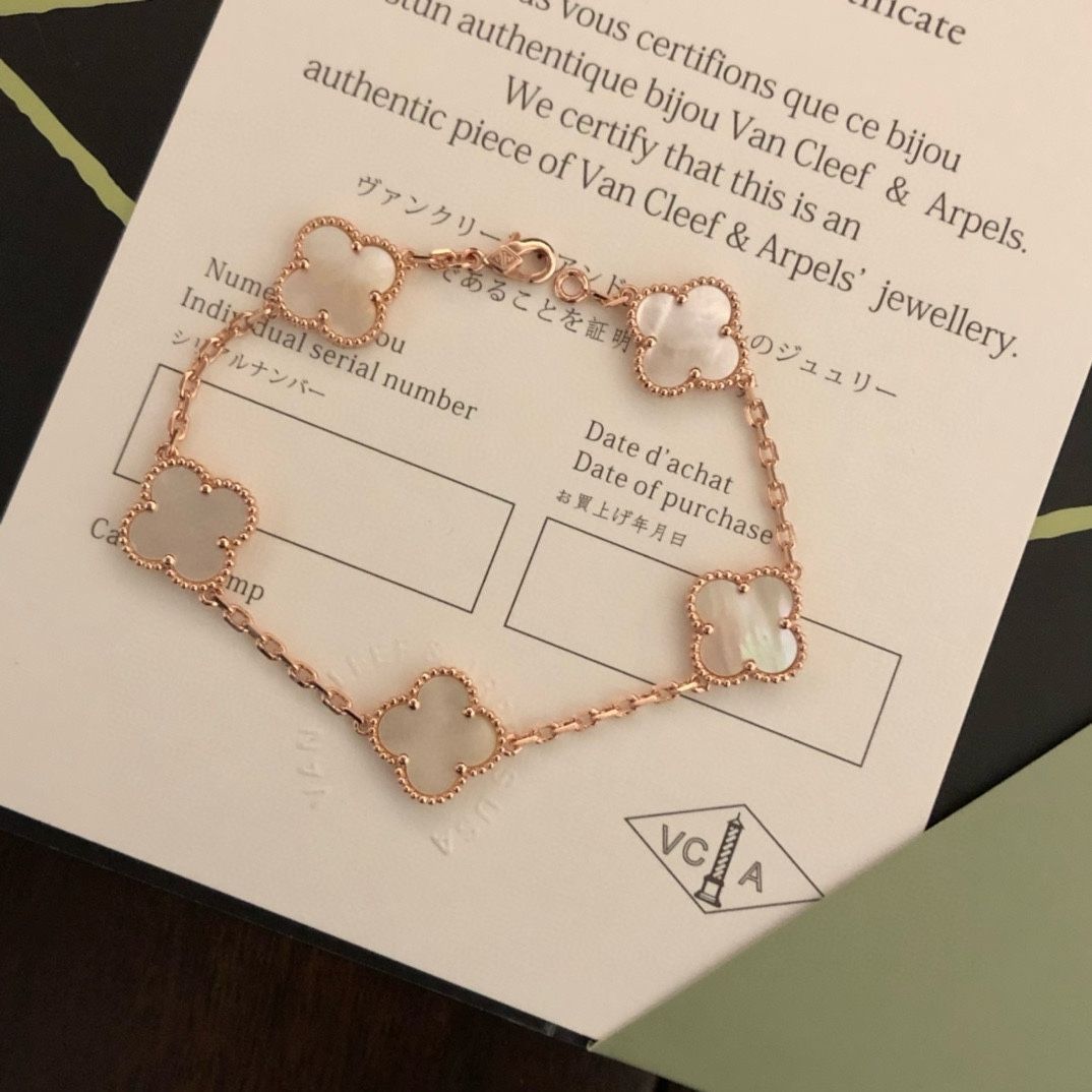 Van Cleef & Arpels VCA 四つ葉のクローバー 5 花 ブレスレット カラー: ローズゴールド/18K ゴールド/黒瑪瑙/赤瑪瑙/白マザーオブパール｜本日限定特価｜新品未使用