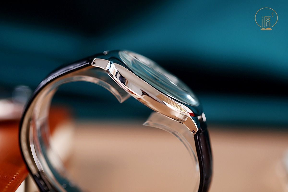 今日特価！CARTIER カルティエ ブルーバロン レディース クラシック コレクション 腕時計