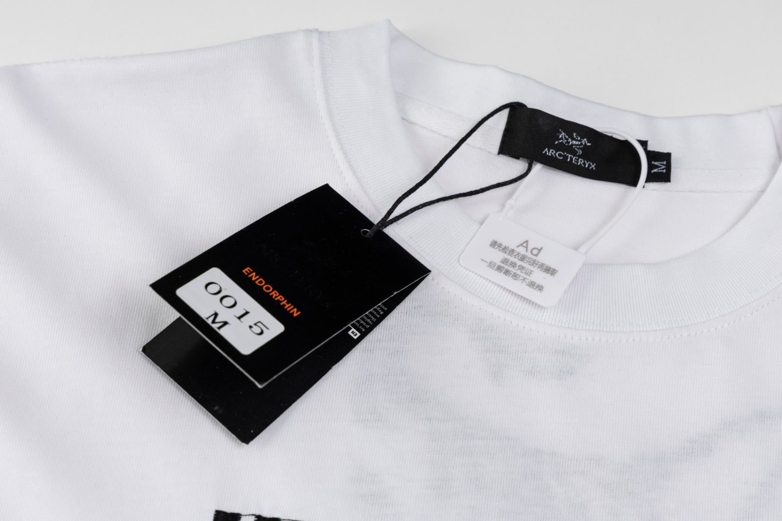【今日特価】Arcteryx 25SS 刺繍ロゴ シャツ
