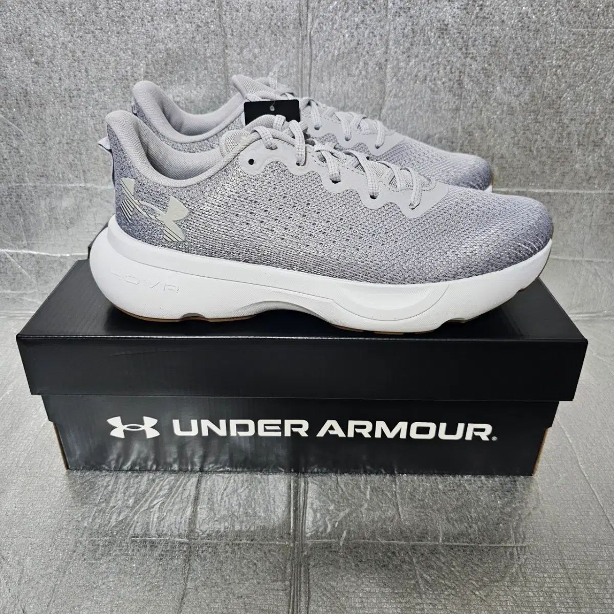 (270/新品) UNDER ARMOUR アンダーアーマー スニーカー UA Infinity 8,735円