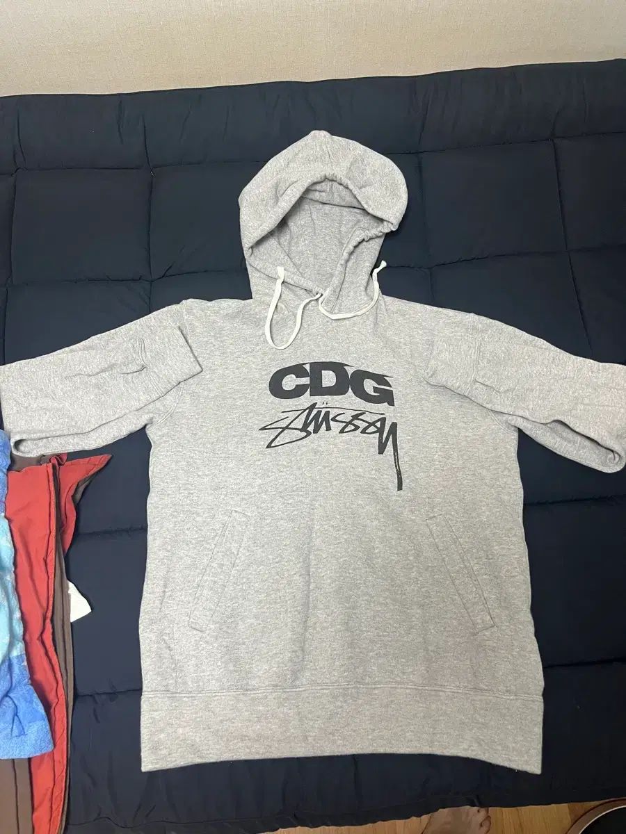CDG STUSSY コラボ フーディー グレー L