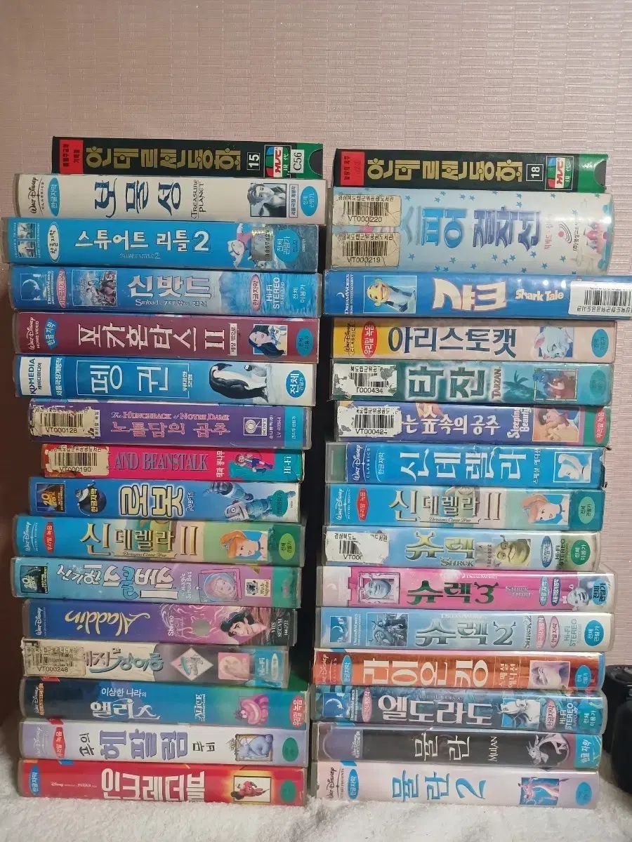 ディズニーなど アニメ ビデオ テープ 集め 18,974円
