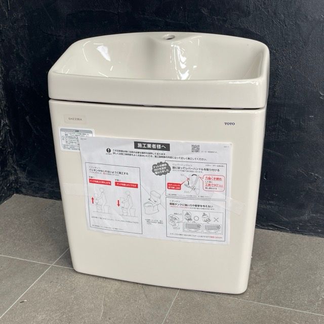 未使用 TOTO トートー トイレタンク SH233BA ピュアレスト ＃SC1 フタ S233CR リフォーム 住宅設備/517795