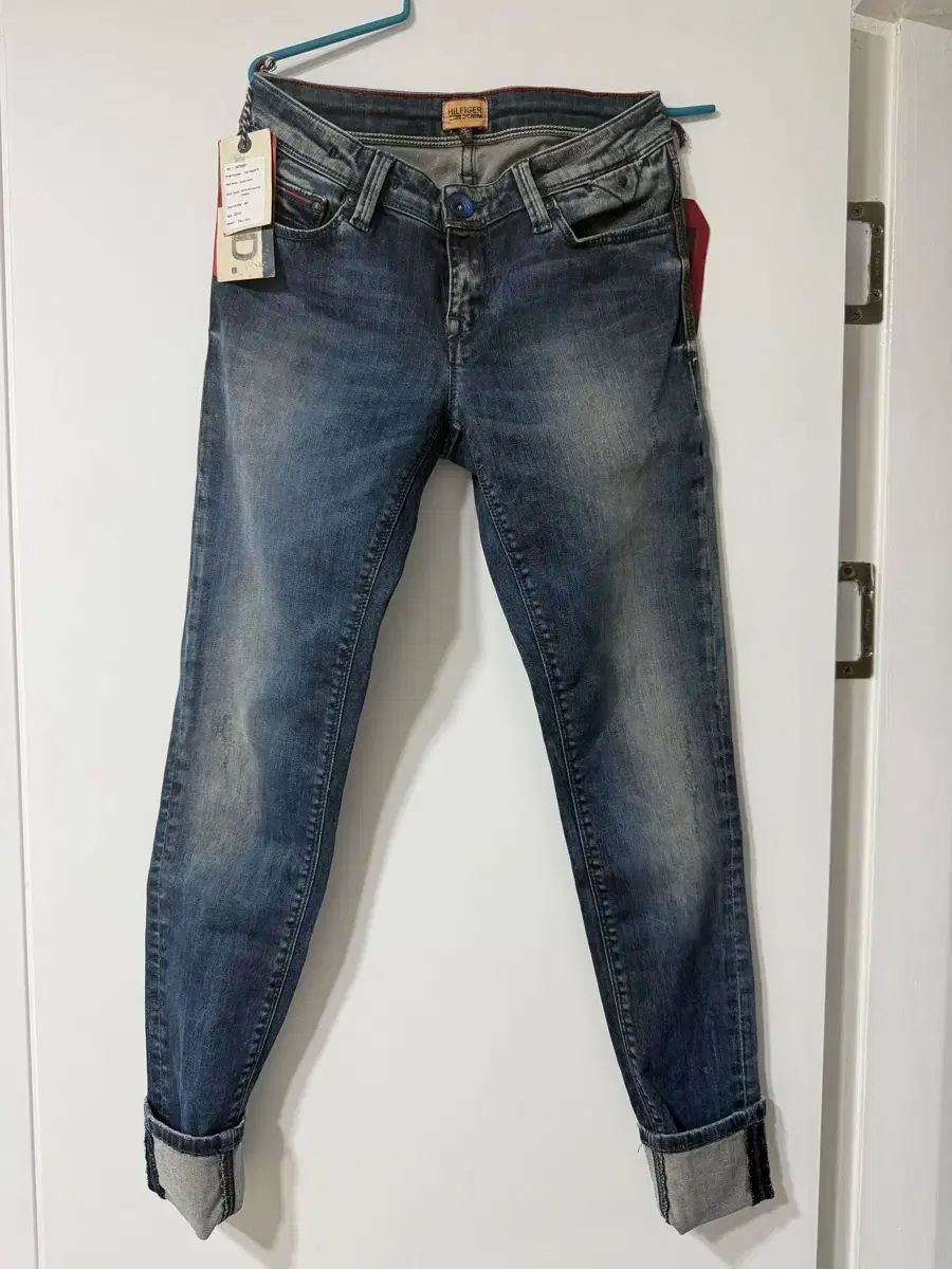 レディース トミーヒルフィガー デニム 새상품 6,742円