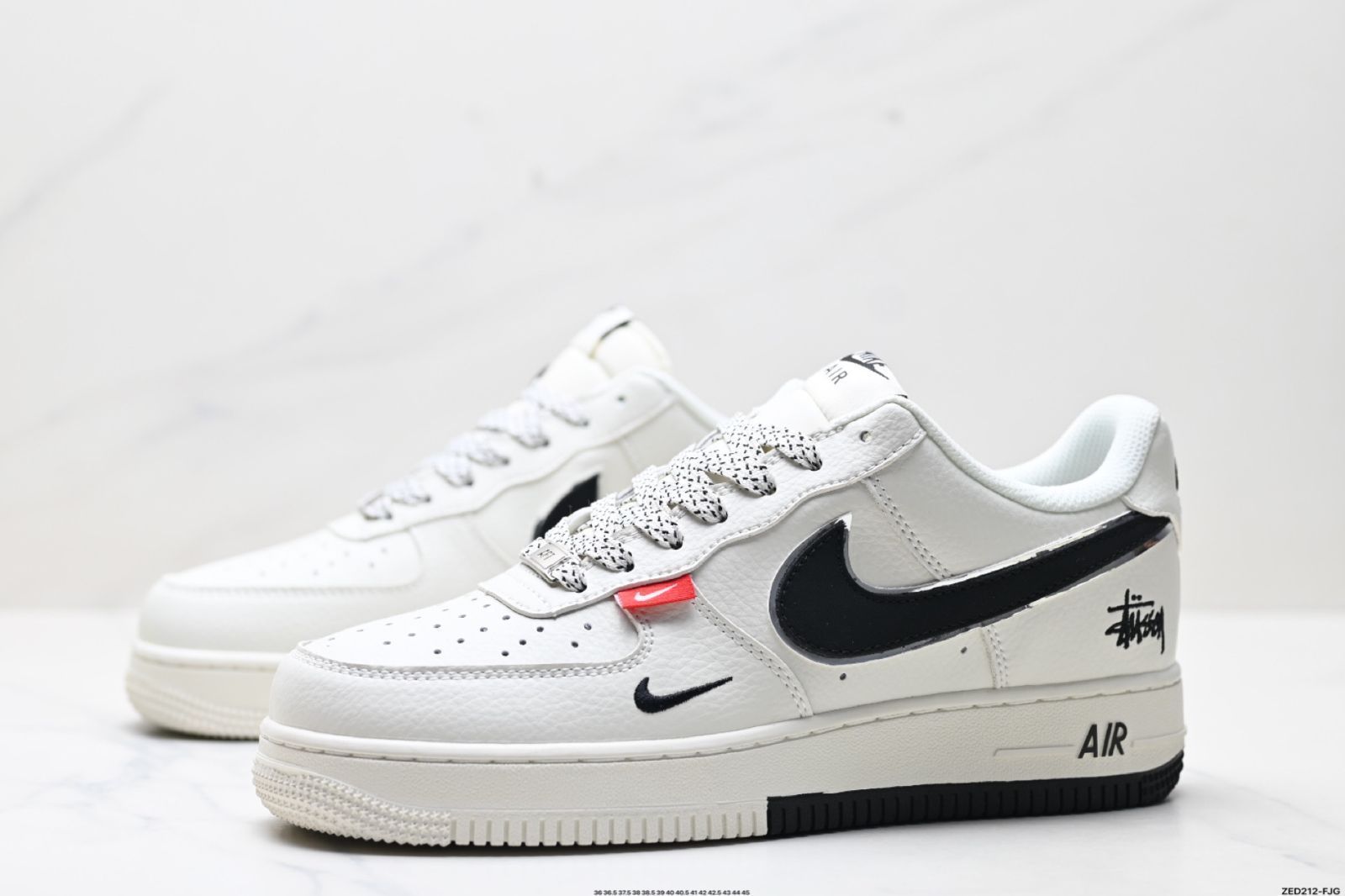 【今日特価】Nike AIR FORCE 1‘07 LV8 送料無料 在庫限定セール価格！