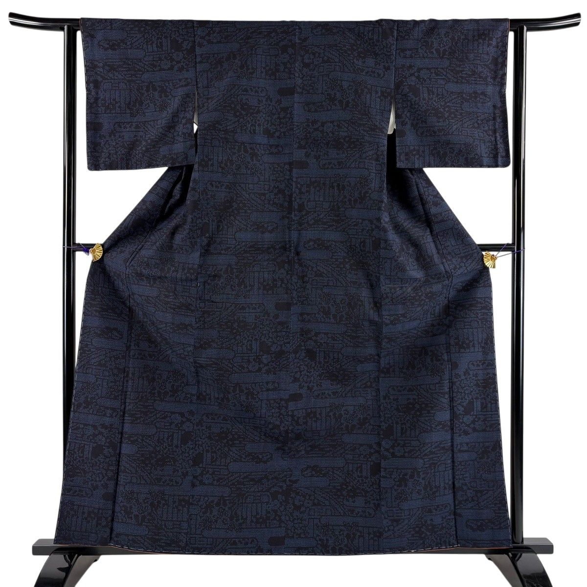 【美品】 紬 身丈161cm 裄丈61.5cm S 袷 ヱ霞 草花 紺色 正絹 秀品 【中古】 6,512円