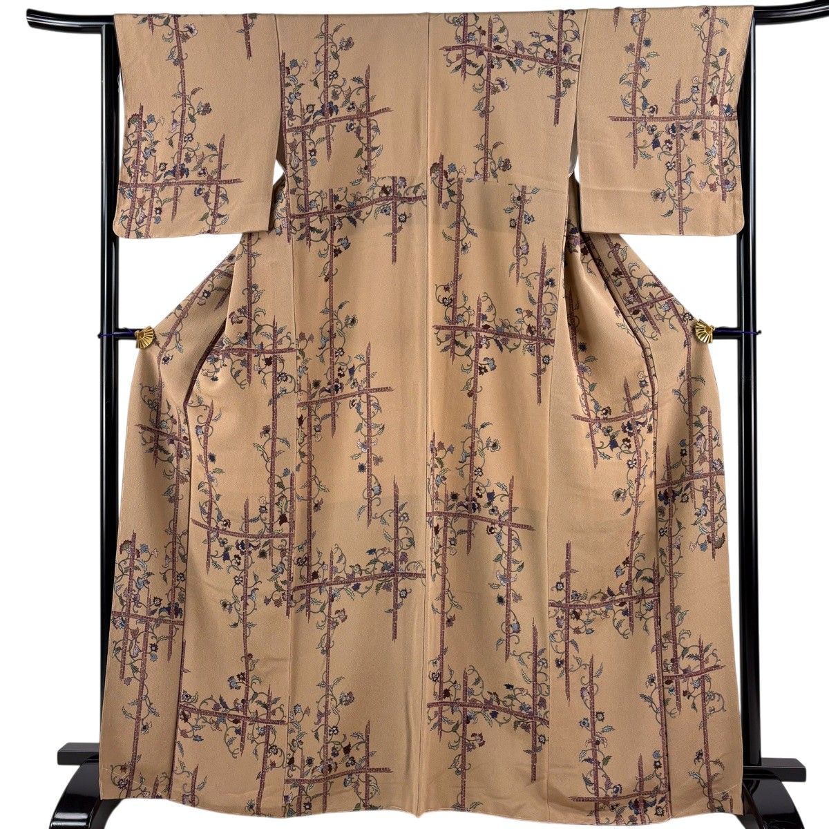 【美品】 小紋 身丈167.5cm 裄丈64.5cm M 袷 花唐草 縮緬 薄茶色 正絹 秀品 【中古】